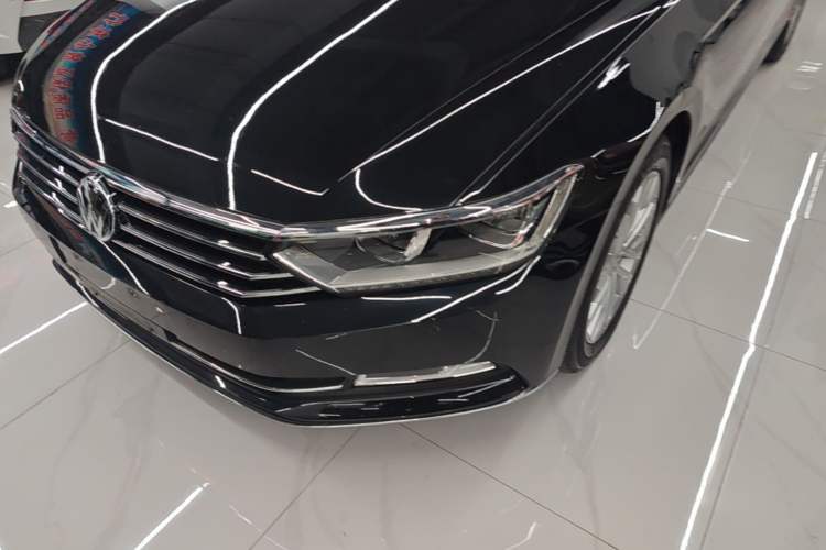 Used Volkswagen Magotan 2018 Facelift 330TSI DSG Luxury Model Left Front Headlight