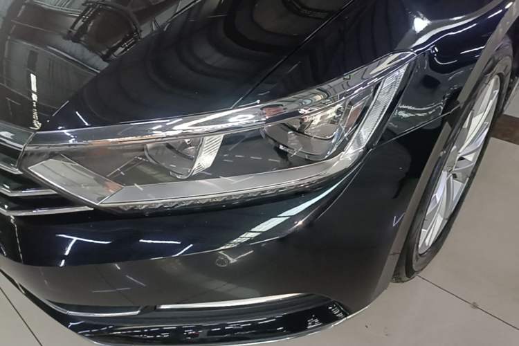 Used Volkswagen Magotan 2018 Facelift 330TSI DSG Luxury Model Left Front Headlight