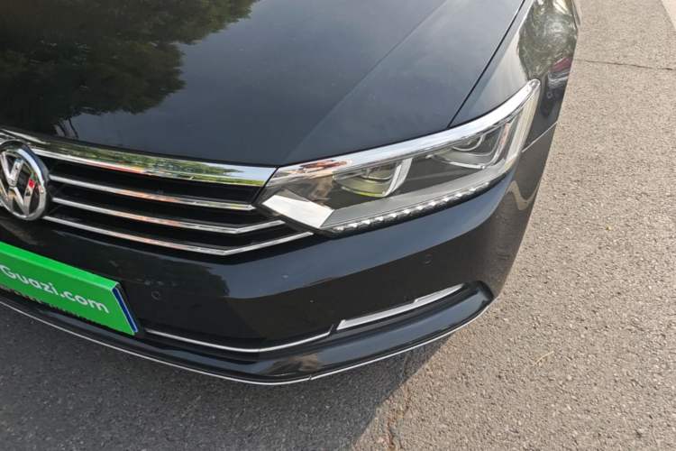 Used Volkswagen Magotan 2018 Facelift 330TSI DSG Luxury Model Left Front Headlight