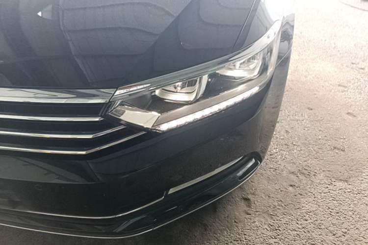 Used Volkswagen Magotan 2018 330TSI DSG Luxury Model Left Front Headlight