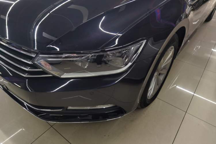 Used Volkswagen Magotan 2018 330TSI DSG Advanced Model Left Front Headlight