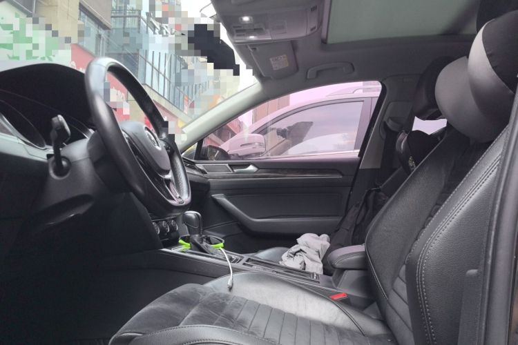Used Volkswagen Magotan 2018 330TSI DSG Luxury Model Left Front Seat