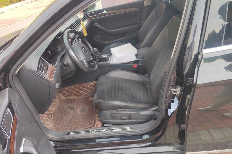 Used Volkswagen Magotan 2018 380TSI DSG Prestige Model Left Front Seat