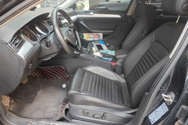Used Volkswagen Magotan 2018 330TSI DSG Advanced Model Left Front Seat