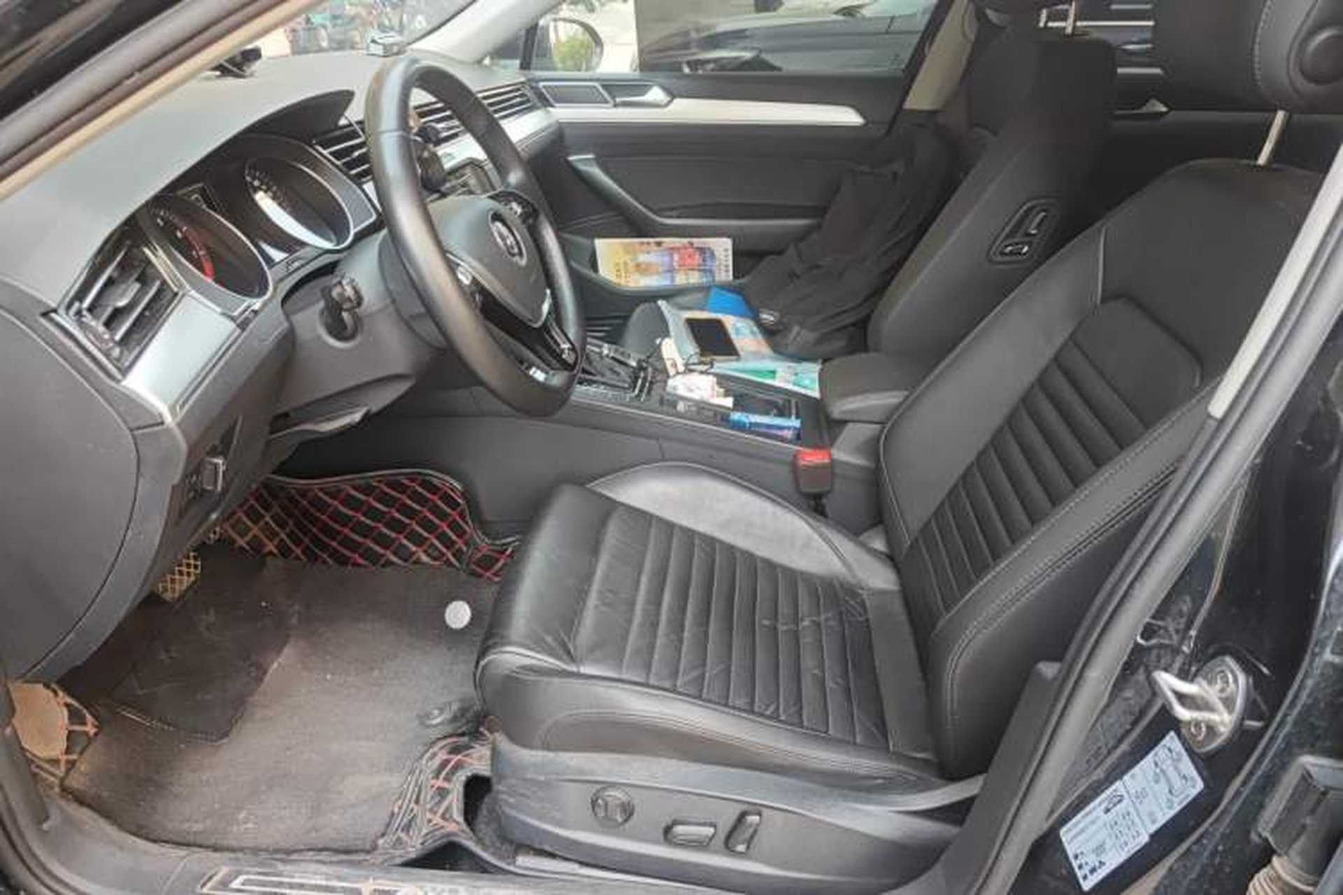 Used Volkswagen Magotan 2018 330TSI DSG Advanced Model Left Front Seat