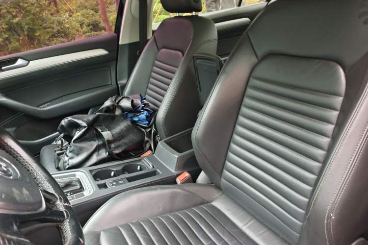 Used Volkswagen Magotan 2018 280TSI DSG Comfort Model Left Front Seat