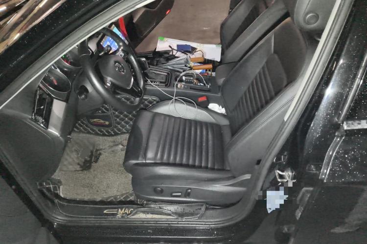 Used Volkswagen Magotan 2018 330TSI DSG Advanced Model Left Front Seat