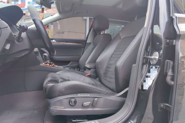 Used Volkswagen Magotan 2018 330TSI DSG Luxury Model Left Front Seat