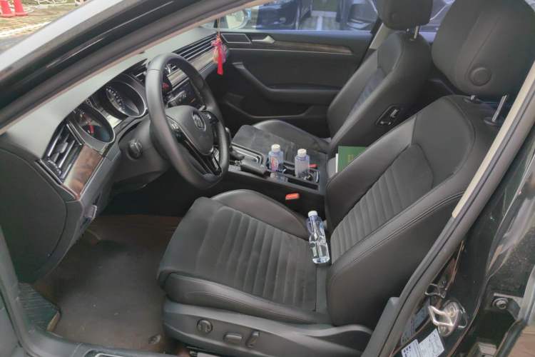 Used Volkswagen Magotan 2018 380TSI DSG Luxury Model Left Front Seat
