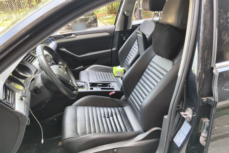 Used Volkswagen Magotan 2018 330TSI DSG Advanced Model Left Front Seat