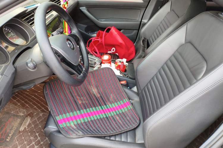 Used Volkswagen Magotan 2018 280TSI DSG Comfort Model Left Front Seat