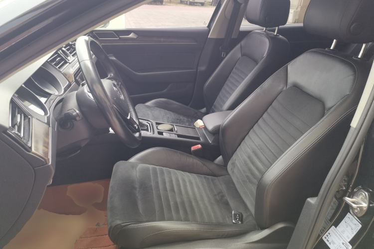Used Volkswagen Magotan 2018 330TSI DSG Luxury Model Left Front Seat