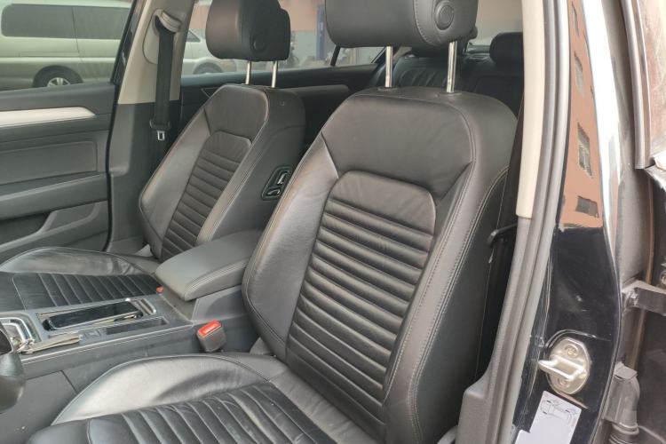 Used Volkswagen Magotan 2018 280TSI DSG Leading Model Left Front Seat