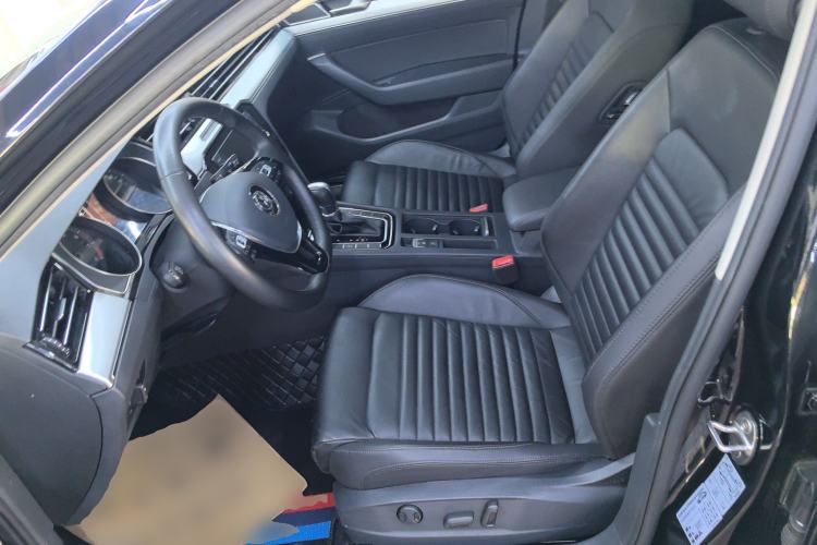 Used Volkswagen Magotan 2018 330TSI DSG Advanced Model Left Front Seat