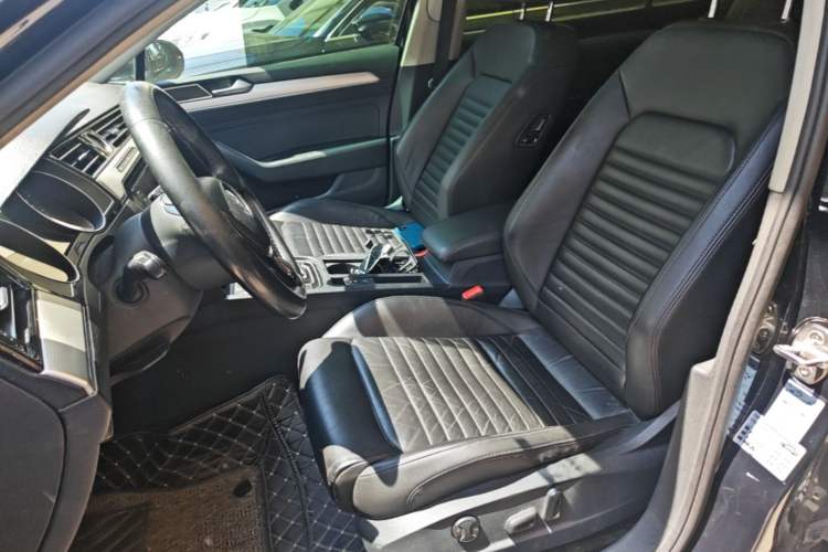 Used Volkswagen Magotan 2018 330TSI DSG Advanced Model Left Front Seat