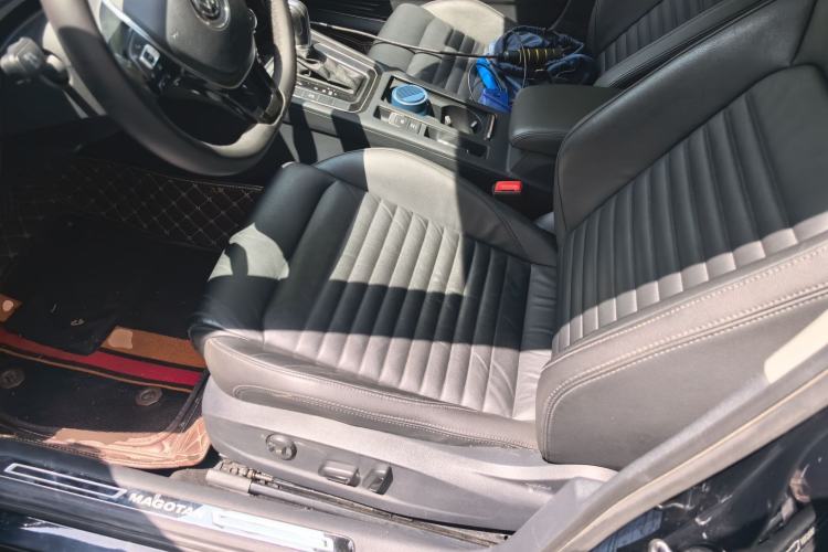 Used Volkswagen Magotan 2018 330TSI DSG Advanced Model Left Front Seat