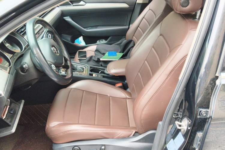 Used Volkswagen Magotan 2018 330TSI DSG Advanced Model Left Front Seat
