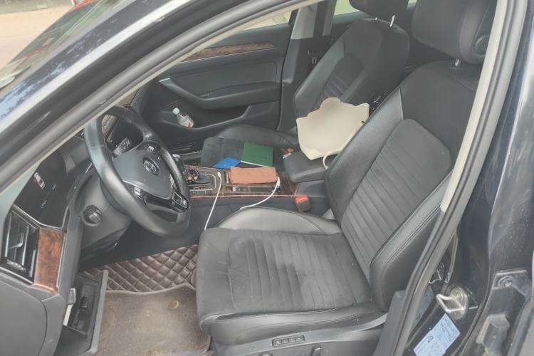 Used Volkswagen Magotan 2018 330TSI DSG Luxury Model Left Front Seat
