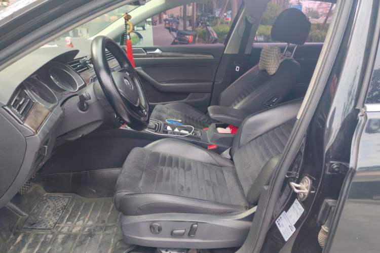 Used Volkswagen Magotan 2018 330TSI DSG Luxury Model Left Front Seat