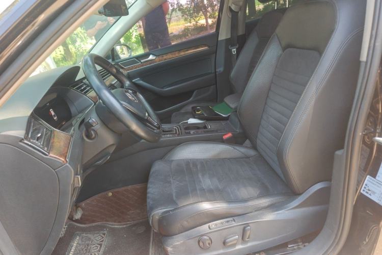 Used Volkswagen Magotan 2018 330TSI DSG Luxury Model Left Front Seat