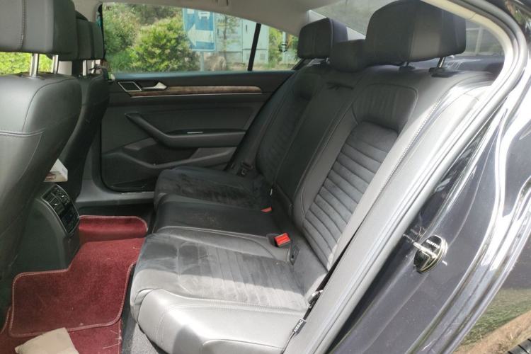 Used Volkswagen Magotan 2018 330TSI DSG Luxury Model Left Rear Seat