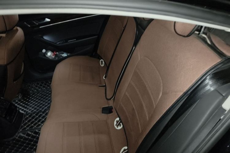 Used Volkswagen Magotan 2018 330TSI DSG Luxury Model Left Rear Seat