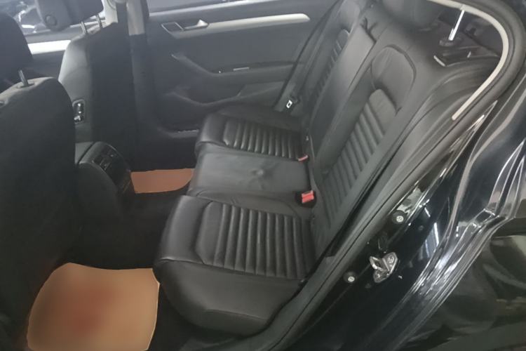 Used Volkswagen Magotan 2018 330TSI DSG Advanced Model Left Rear Seat