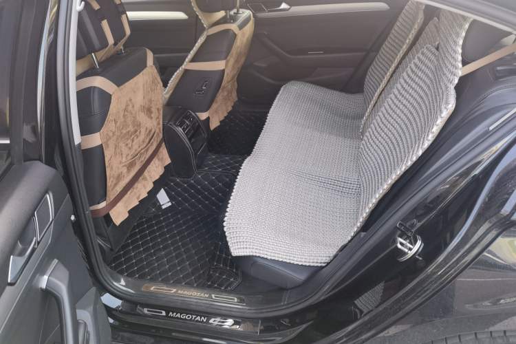 Used Volkswagen Magotan 2018 330TSI DSG Advanced Model Left Rear Seat