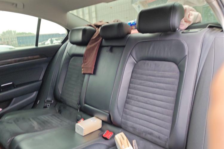 Used Volkswagen Magotan 2018 330TSI DSG Luxury Model Left Rear Seat