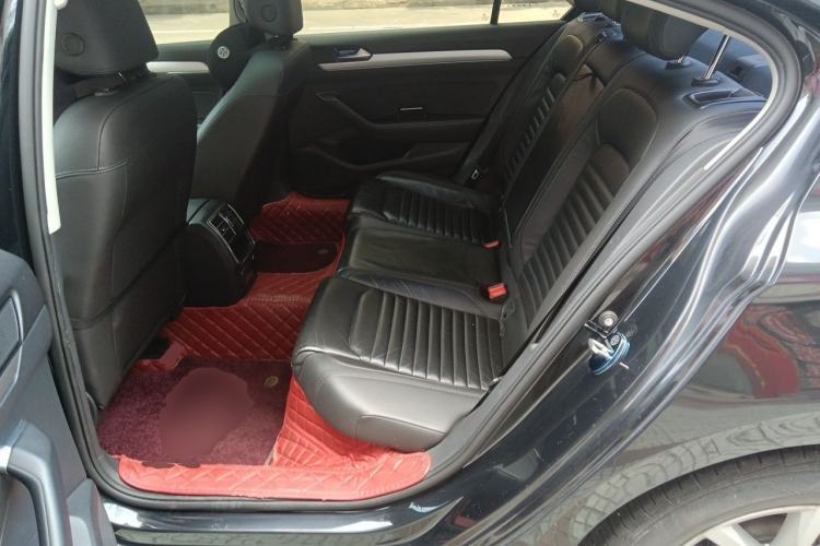 Used Volkswagen Magotan 2018 280TSI DSG Enjoyment Model Left Rear Seat