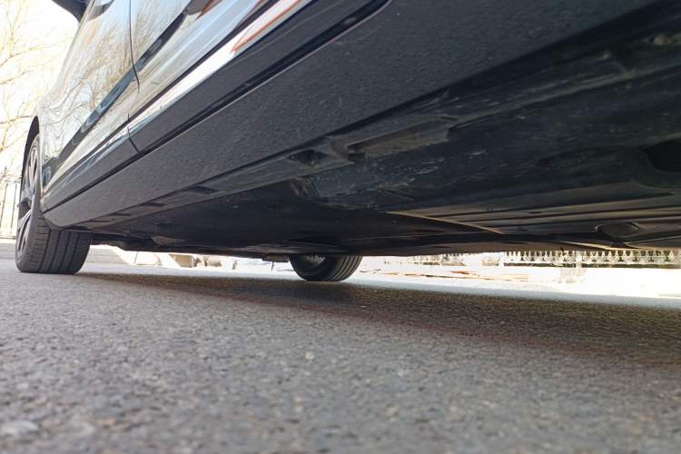 Used Volkswagen Magotan 2018 380TSI DSG Prestige Model Left Side Sill