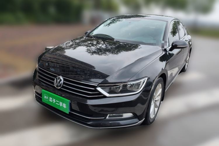 Used Volkswagen Magotan 2018 330TSI DSG Advanced Model Guazi used car, China used car export, Used car for sale, Used  cars, Cheapest cars for sale
