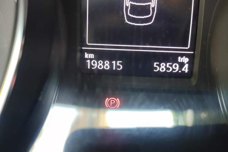 Used Volkswagen Magotan 2018 Facelift 330TSI DSG Luxury Model Odometer Close Up