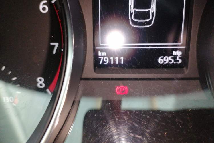 Used Volkswagen Magotan 2018 330TSI DSG Advanced Model Odometer Close Up