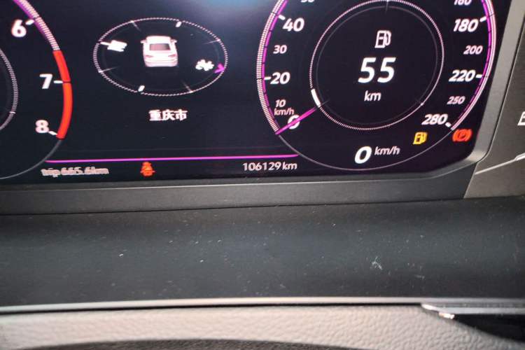 Used Volkswagen Magotan 2018 330TSI DSG Advanced Model Odometer Close Up