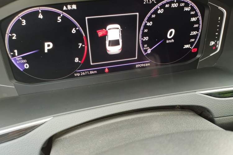 Used Volkswagen Magotan 2018 280TSI DSG Enjoyment Model Odometer Close Up