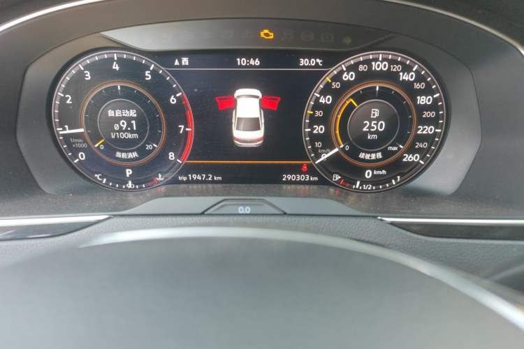 Used Volkswagen Magotan 2018 330TSI DSG Luxury Model Odometer Close Up