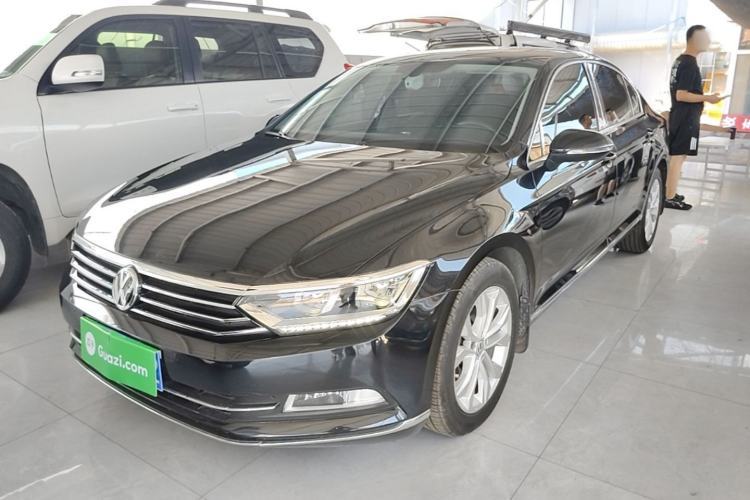 Used Volkswagen Magotan 2018 Facelift 330TSI DSG Luxury Model Guazi used car, China used car export, Used car for sale, Used  cars, Cheapest cars for sale