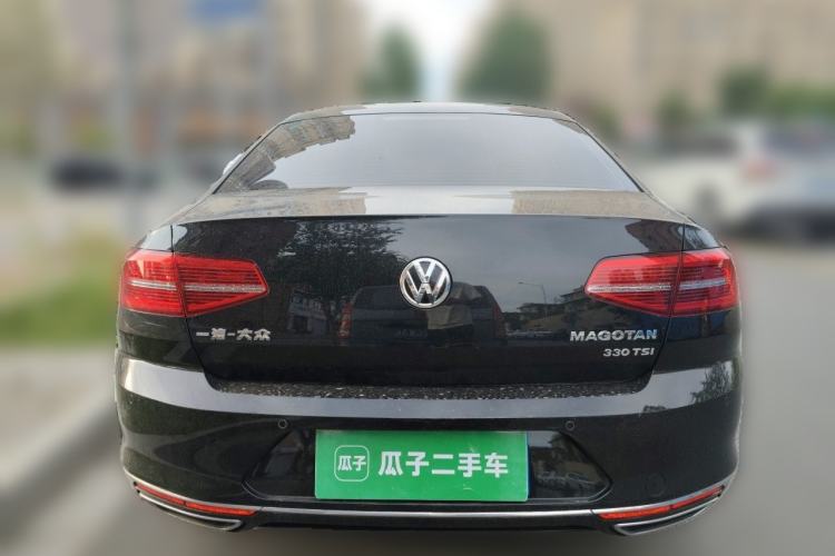 Used Volkswagen Magotan 2018 Facelift 330TSI DSG Luxury Model Rear