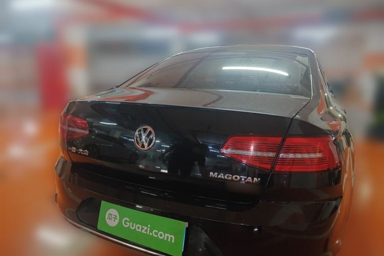 Used Volkswagen Magotan 2018 Facelift 330TSI DSG Luxury Model Rear
