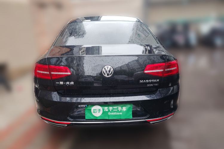 Used Volkswagen Magotan 2018 Facelift 330TSI DSG Luxury Model Rear