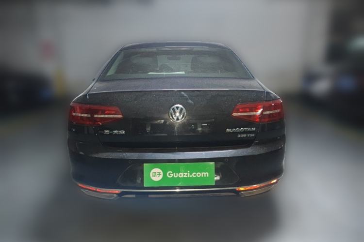 Used Volkswagen Magotan 2018 330TSI DSG Luxury Model Rear