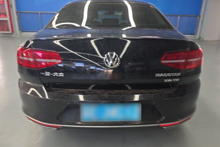 Used Volkswagen Magotan 2018 Facelift 330TSI DSG Luxury Model Rear