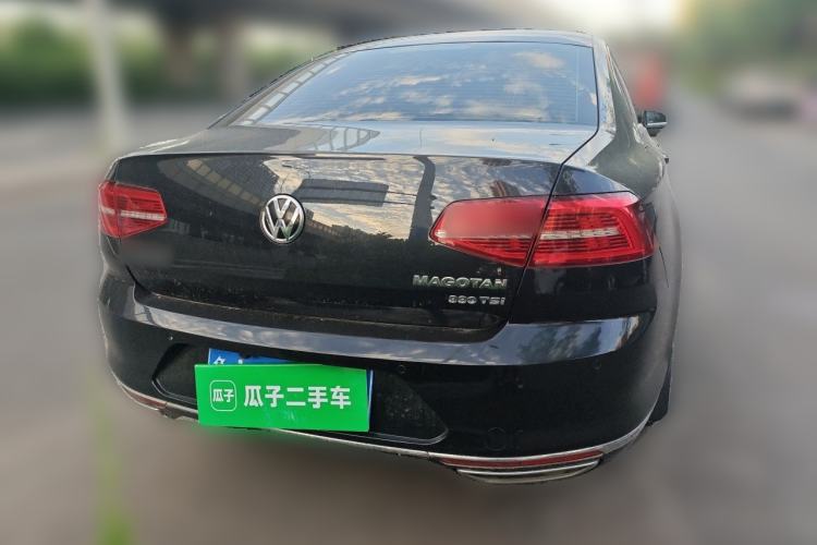 Used Volkswagen Magotan 2018 330TSI DSG Luxury Model Rear