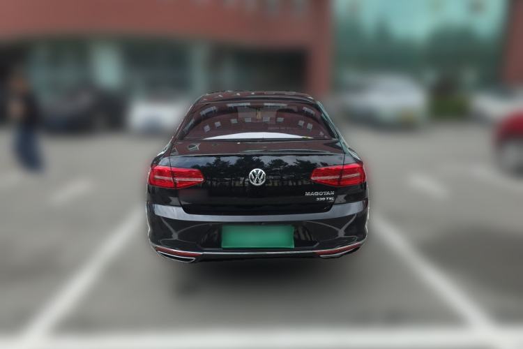 Used Volkswagen Magotan 2018 Facelift 330TSI DSG Luxury Model Rear