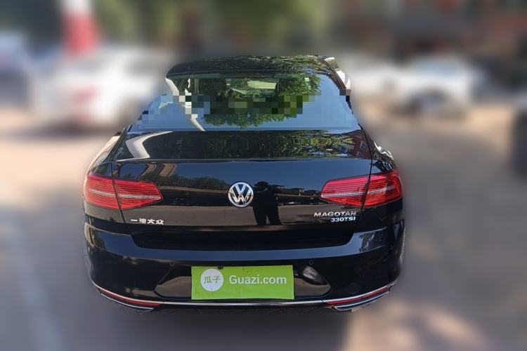 Used Volkswagen Magotan 2018 330TSI DSG Luxury Model Rear