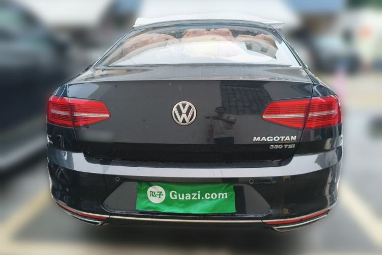 Used Volkswagen Magotan 2018 Facelift 330TSI DSG Luxury Model Rear