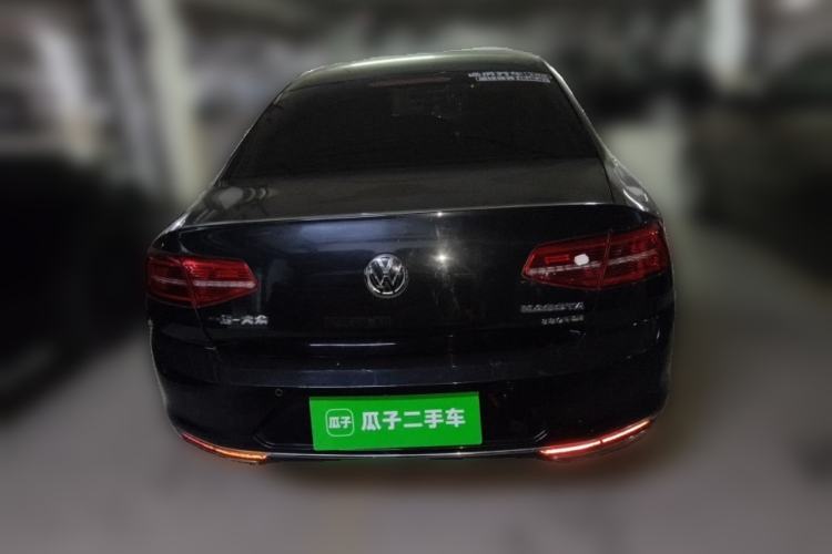 Used Volkswagen Magotan 2018 330TSI DSG Luxury Model Rear