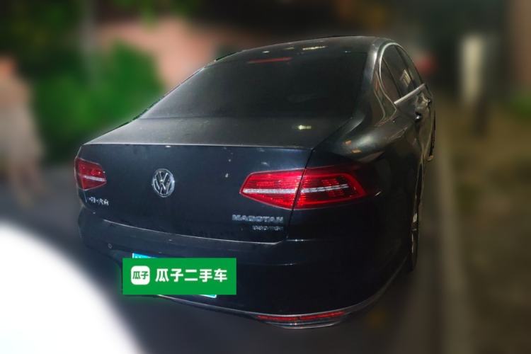 Used Volkswagen Magotan 2018 330TSI DSG Luxury Model Rear
