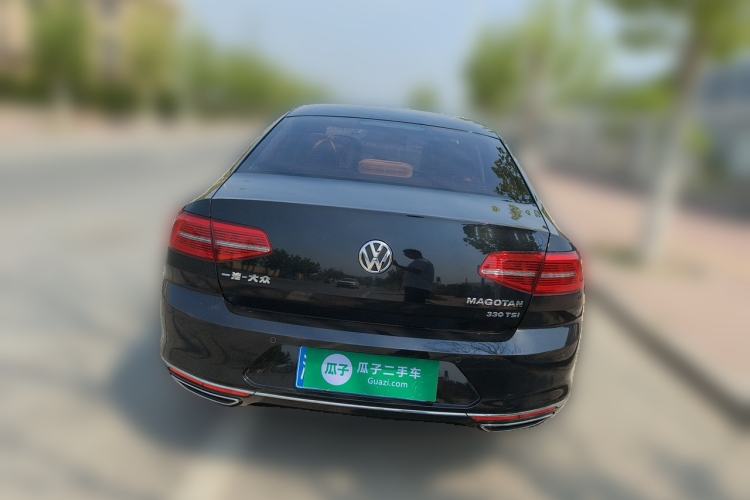 Used Volkswagen Magotan 2018 330TSI DSG Luxury Model Rear